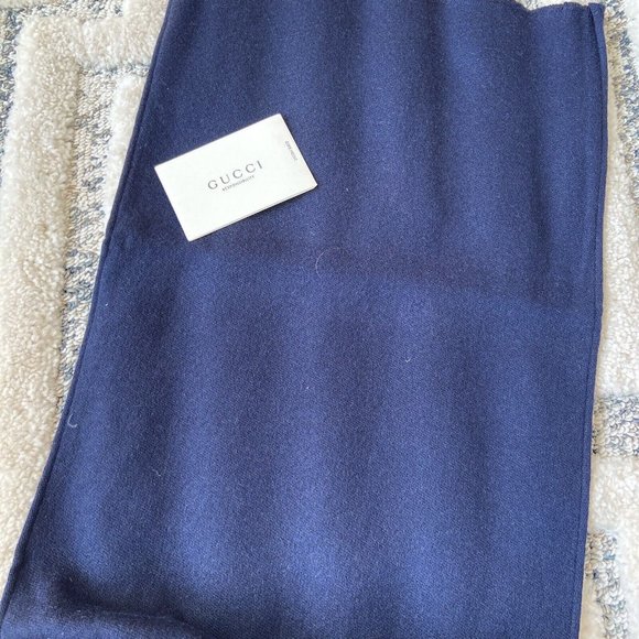 Authentic Gucci GG Logo Brown Blue 35x180cm/14”x71" Wool/Silk Shawl Scarf - Picture 6 of 10